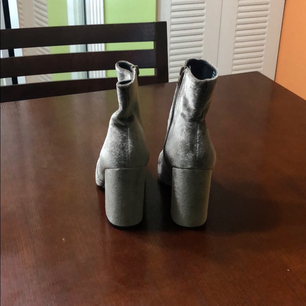 Booties - Picture 4 of 4